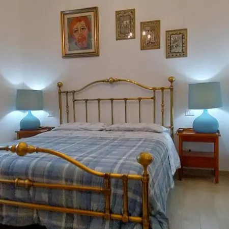 Central Station Rent Guest house *
