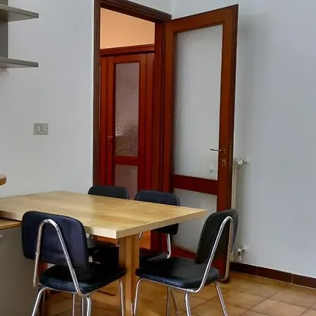 Central Station Rent 3*